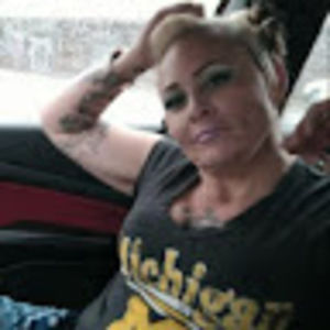 Meet your Posher, Brooke